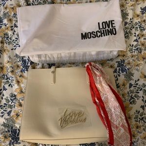 Women’s Love Moschino bag